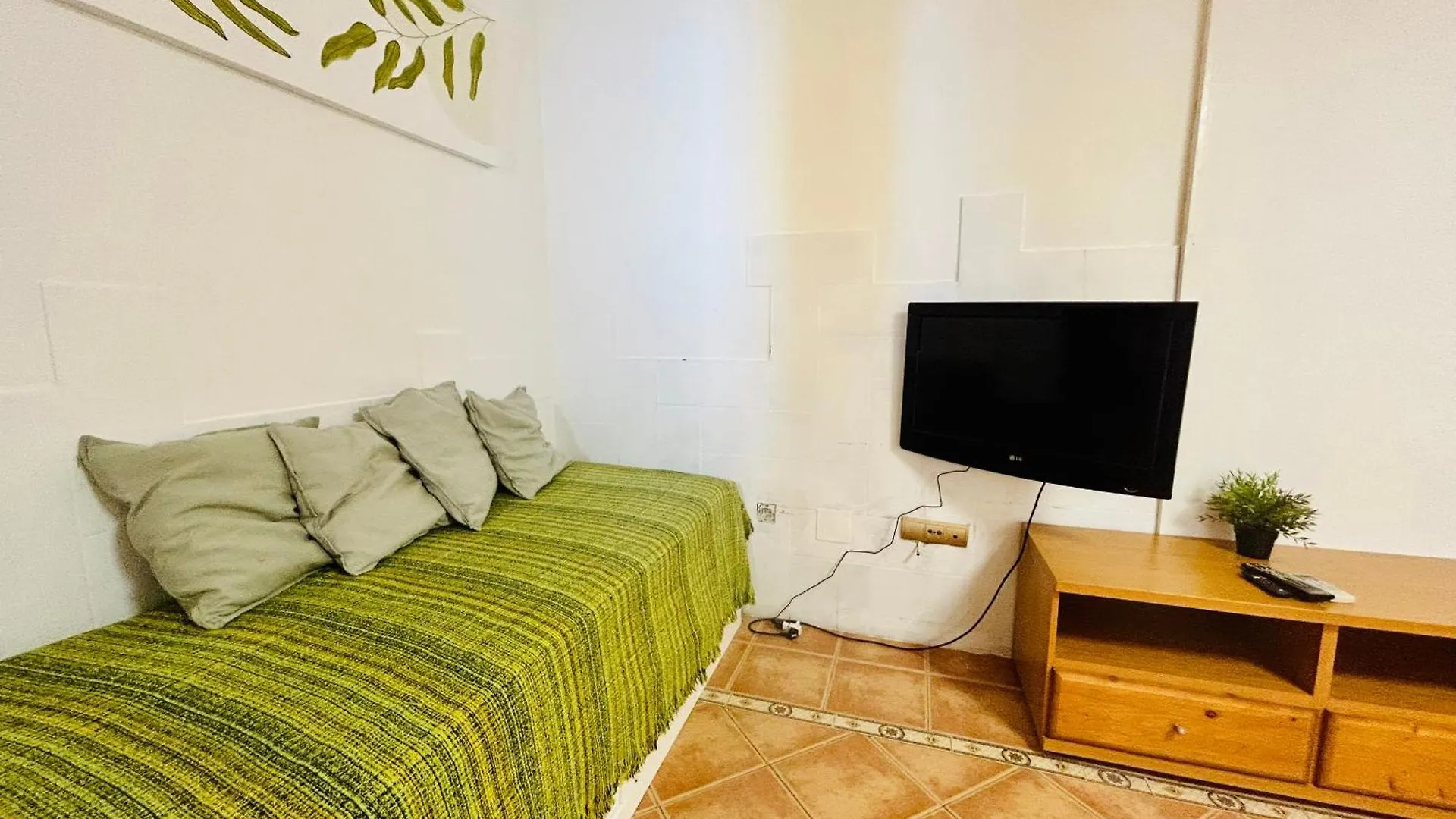 Altamalaga Apts Apartment Malaga
